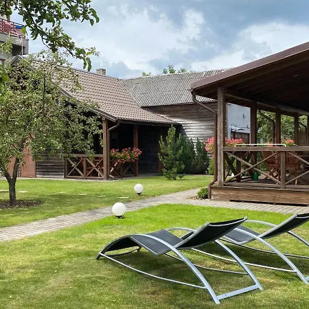 Namelis Su Jaukiu Kiemu - Soley Apartamentai No 4 * Palanga